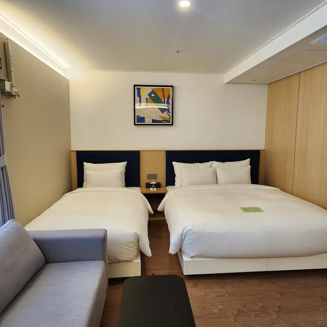 غرفة عائلية بسرير مزدوج وسرير فردي، Hound Hotel Busan Station 1/10