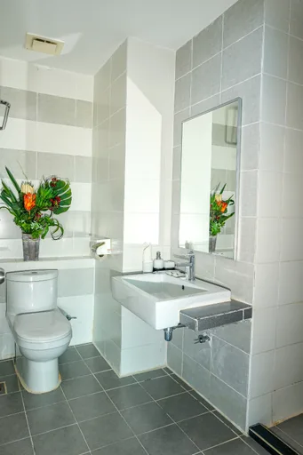 جناح بإطلالة على البحر بشرفة، Langkapuri Resort Langkawi 3/3