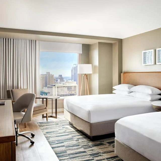 غرفة بسريرين كوين بإطلالة على المدينة لذوي الإعاقة، San Antonio Marriott Rivercenter on The River Walk 1/2