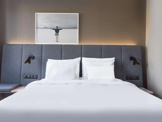 غرفة قياسية بسرير مزدوج، Radisson Collection Strand Hotel, Stockholm 2/3
