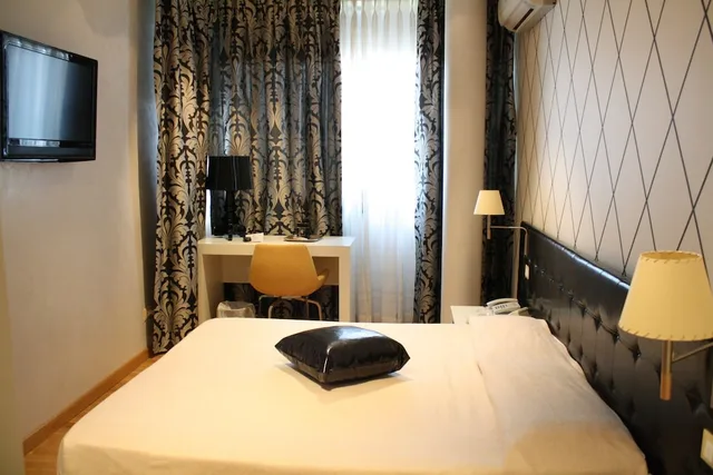 غرفة بسريرين منفصلين بإطلالة على البحر، Hotel San Francisco 6/9
