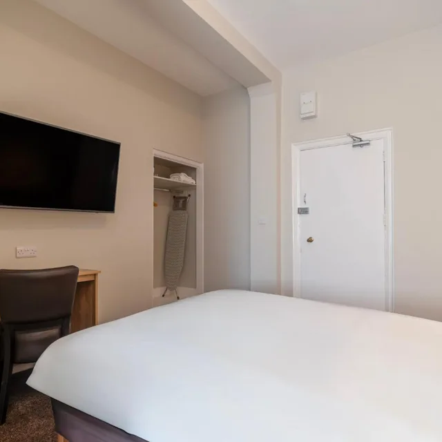 غرفة سوبيريور بسرير مزدوج، North Stafford Hotel 1/4