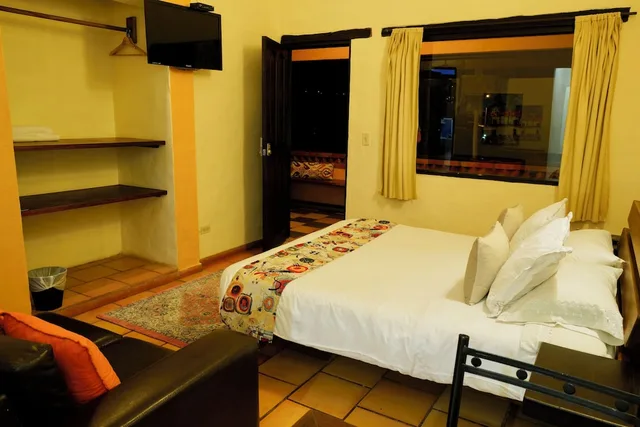 غرفة قياسية، Hotel Bombon 1/2