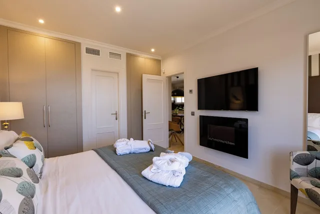 جناح غراند بسريرين كوين بإطلالة على البحر بـ3 غرف نوم بجاكوزي، Wyndham Grand Costa del Sol 4/5