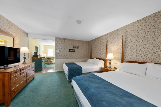 جناح بسريرين كوين، Country Inn At Camden Rockport 1/4