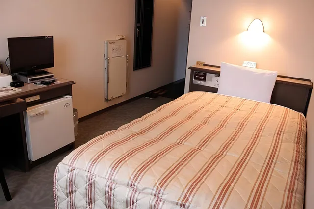 غرفة مفردة بسرير مزدوج للمدخنين، Hotel Crown Hills Takaoka 1/1