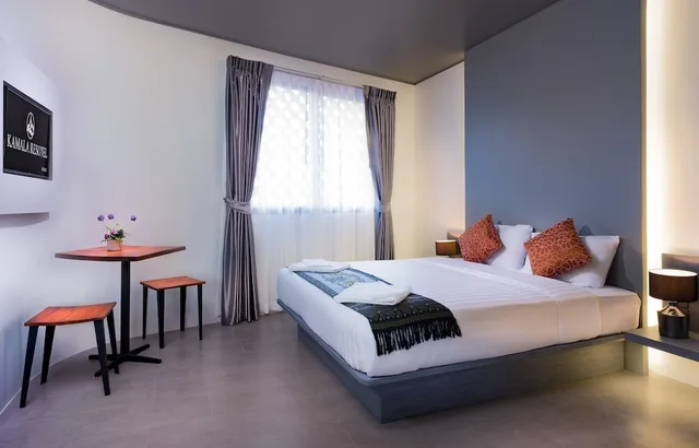 غرفة ديلوكس بسرير كينج، Kamala Resotel 2/5