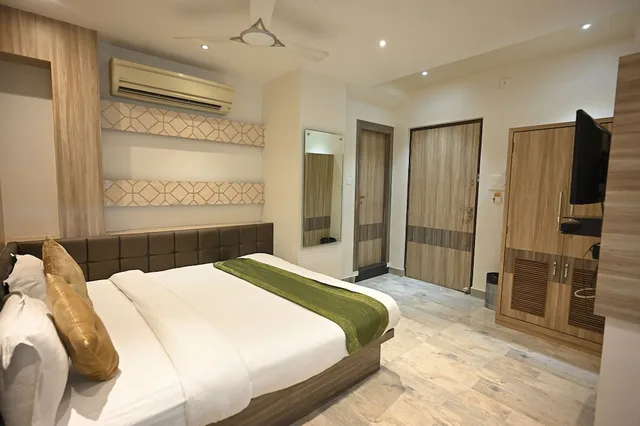 غرفة تنفيذية بسرير مزدوج، Hotel Saffron 1/4