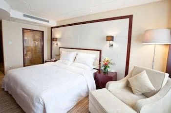 غرفة ديلوكس بسرير كينج وسرير كوين، Guizhou Mansion 2/2