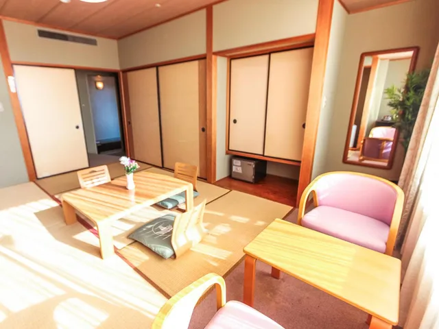 غرفة سوبيريور تقليدية بشرفة، LiVEMAX Resort Kaga-Yamashiro 1/4