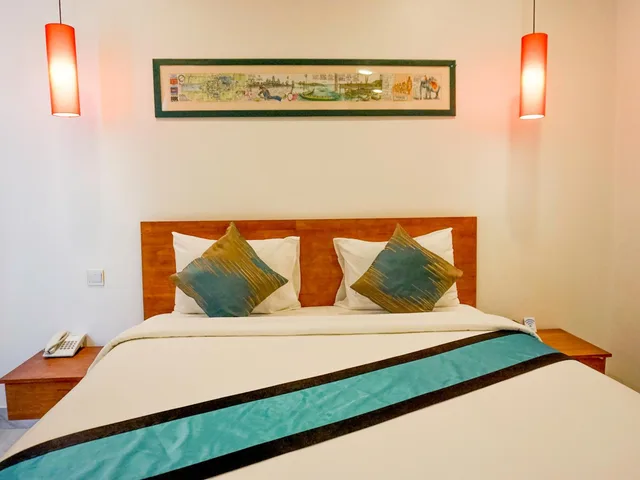 Superior, Double Bed, Pool View, Le Kree Downtown Hotel 9/10