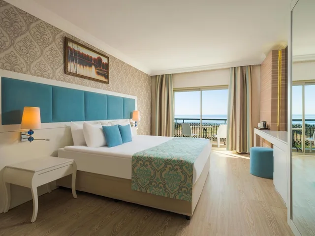 Standard, Double Bed, Garden View, Asteria Bloom Side 10/10