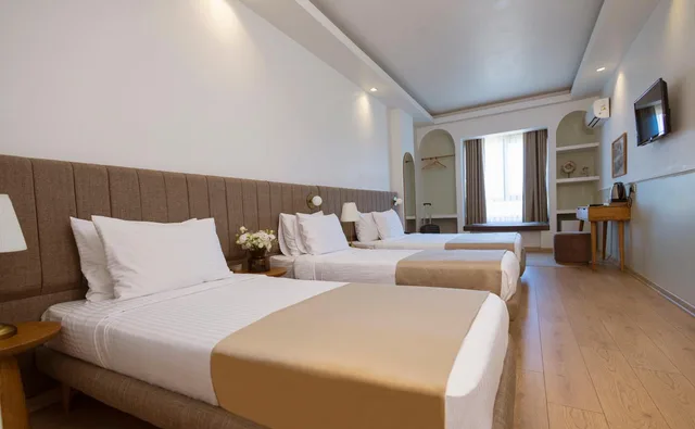 غرفة قياسية ثلاثية، Meshk Airport Hotel 6/10