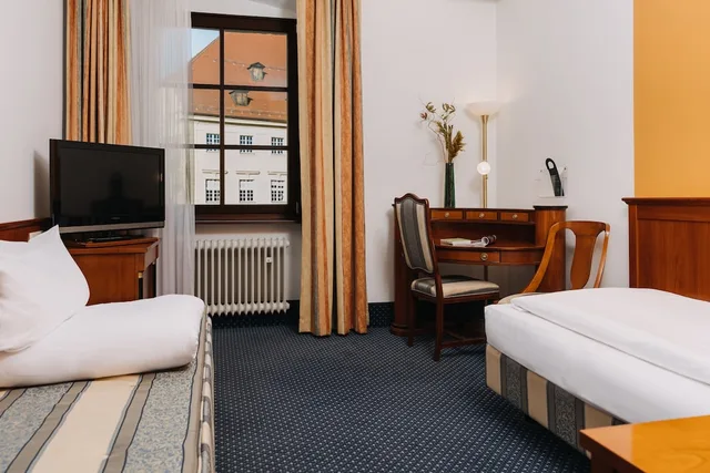 غرفة بسرير كوين بغرفة نوم واحدة، Altstadthotel Arch 3/4