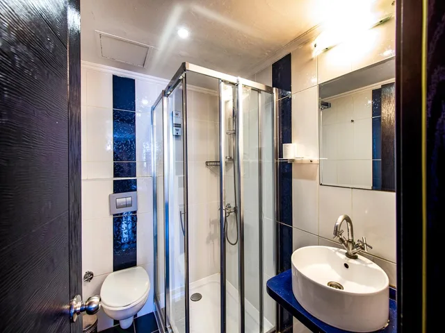 غرفة ثلاثية بسرير فردي، Kozan City Hotel 10/10