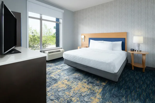 جناح بسرير كينج لذوي الإعاقة، Home2 Suites By Hilton Greenville Downtown 1/5
