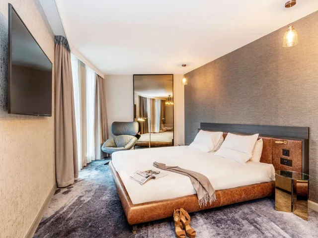 جناح جونيور بسرير كينج، Novotel Leicester 1/6
