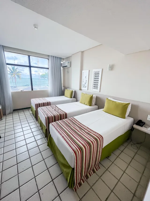غرفة تنفيذية ثلاثية بإطلالة على البحر، Hotel Golden Park Recife Boa Viagem By Nacional Inn 1/5
