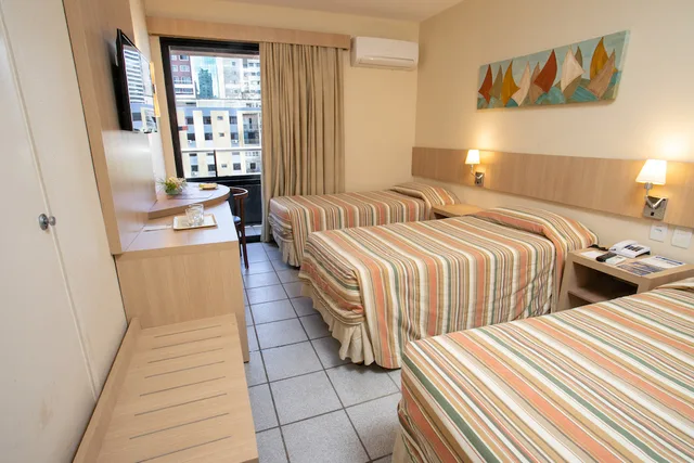 Standard, Triple, 1 Double and 1 Single Bed, Hotel Diogo 1/4