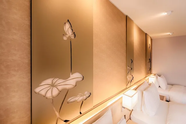 غرفة ديلوكس ثلاثية بثلاثة أسرّة بحوض استحمام، Green World Hotel Grand Nanjing 7/7
