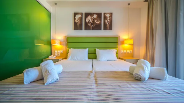غرفة قياسية بانورامية بإطلالة على البحر، Forest Park Hotel 7/10