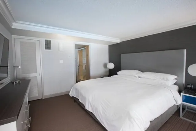 جناح بغرفتي نوم بإطلالة، Niagara Falls Marriott on The Falls 2/5
