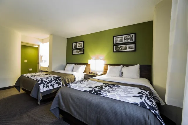 غرفة قياسية بسريرين كوين، Sleep Inn Columbia Airport 1/3