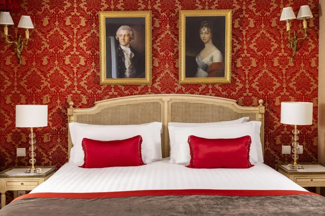 غرفة ديلوكس ثلاثية بسرير مزدوج، HOTEL DE SEINE 2/2