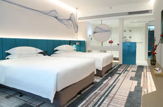 Bliss Twin Room، Asia International 1/10