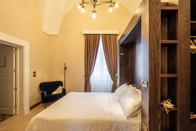 غرفة اقتصادية بسرير كوين، Nohasi Palace 3/4