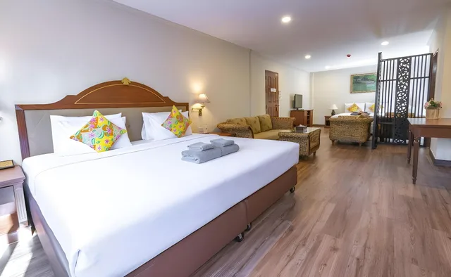 غرفة قياسية بسرير كينج، Sabai Inn 1/2