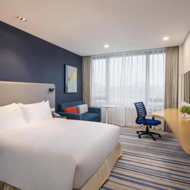Standard, King Bed, Queen Bed, HOLIDAY INN WUXI TAIHU NEW CITY 1/4