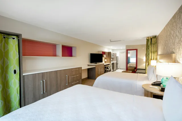 Studio, 2 Queen Beds, Home2 Suites by Hilton Houston IAH Airport Beltway 8 2/4