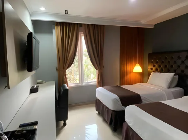 Deluxe, Double Bed, Rizen Premiere Hotel 1/2