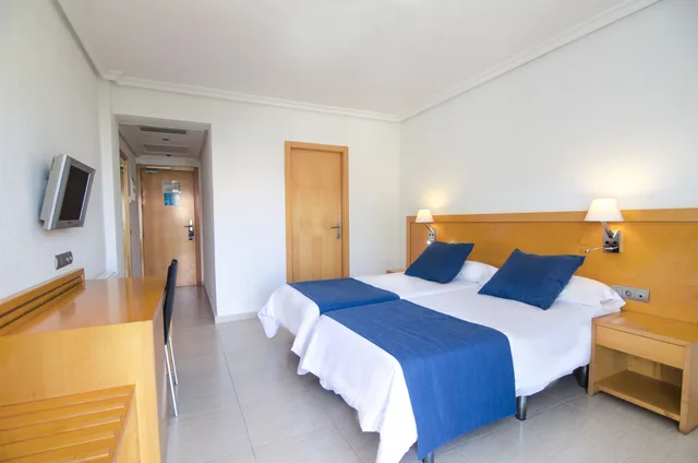 Twin Room 1+1، Hotel Vibra San Remo 4/10
