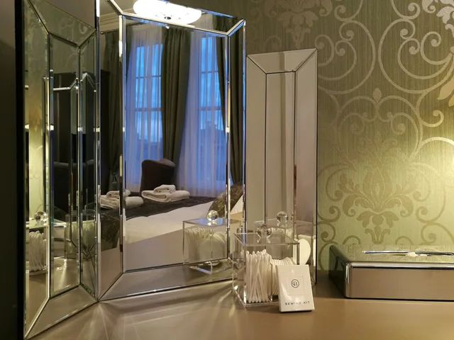 جناح سيغنتشر بسرير كينج بإطلالة على البحر، The Devon Court 9/9