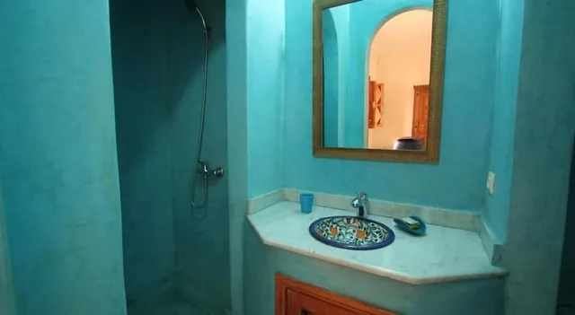 Chaima, Triple, 1 King and 1 Single Beds، Riad Morgane 2/2