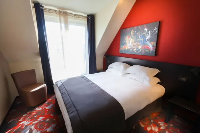 غرفة بسرير مزدوج أو سريرين منفصلين بشرفة، Hotel Helussi 8/10