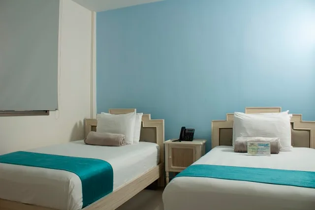 غرفة قياسية بسريرين منفصلين، Hotel Marcari 1/3