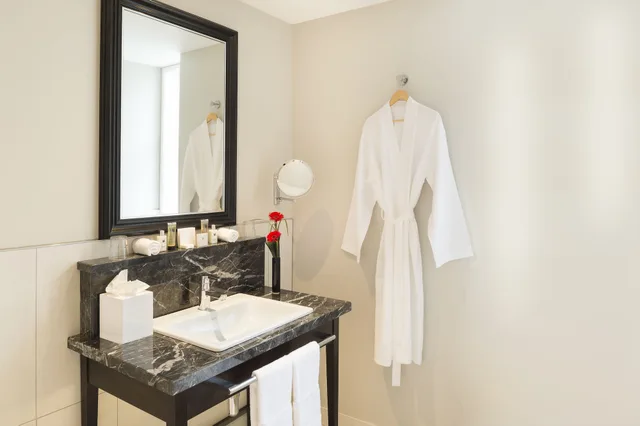 غرفة فاخرة بسريرين مزدوجين، The Baileys Hotel London 7/7
