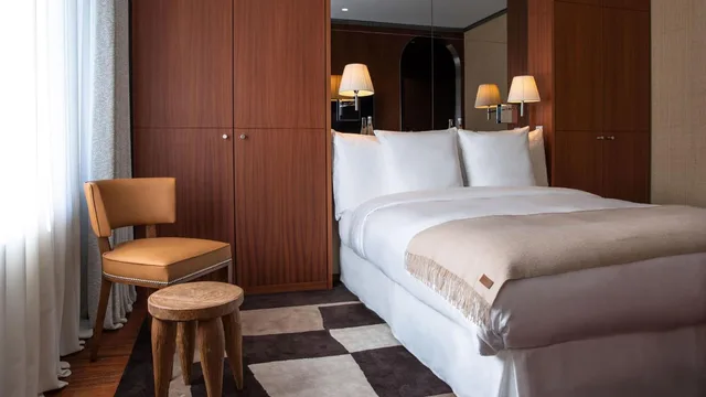 Room, King Bed, La Reserve Eden au Lac Zurich 1/8