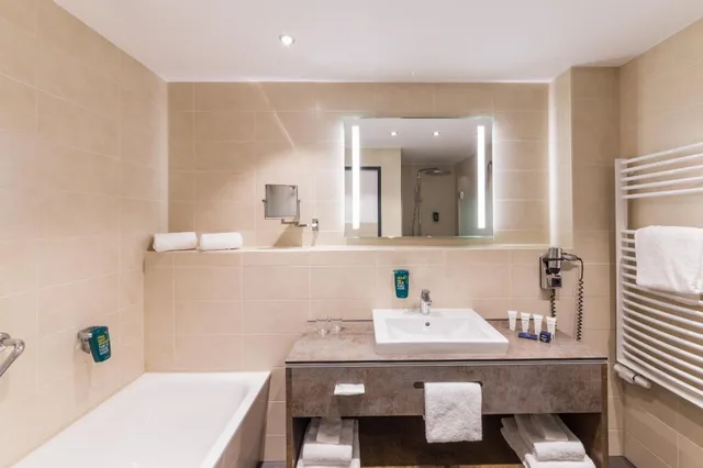 جناح بسرير كينج، Park Inn By Radisson Neumarkt 2/2