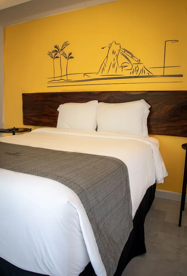 Cool, Nest, Queen Bed، The Xperience by g - Adults Only 6/10