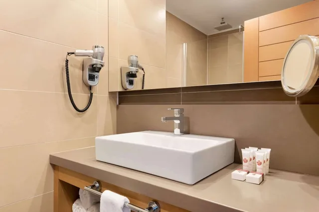Room, Double Bed, Sea View, Accessible, Ramada Resort Unye 3/3