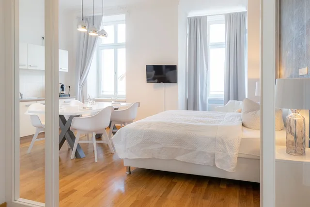2 Rooms, Superior, Apartment, 1 Single and 2 Double Beds, Kitchen، Stadthaus By Hentschels Apartments 5/10