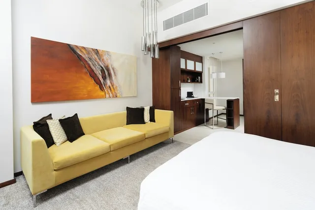 Centro, Studio, King Bed، سنترو عليا من روتانا(Centro Olaya By Rotana) 4/10