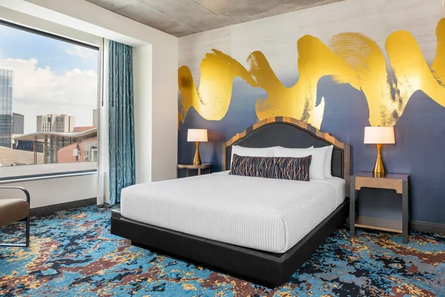 غرفة بسرير مزدوج لذوي الإعاقة، Cambria Hotel Nashville Downtown 1/4