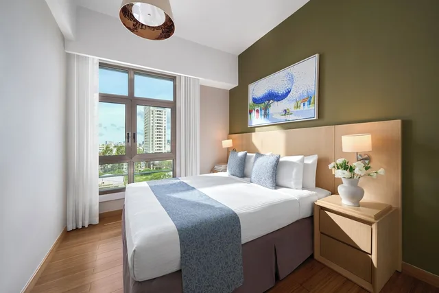 شقة تنفيذية بسرير كينج وسرير كوين وسريرين منفصلين بـ3 غرف نوم، Somerset Ho Chi Minh 18/20