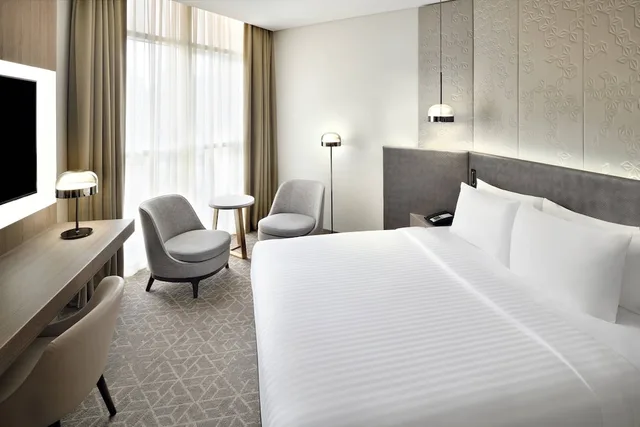 Standard, King Bed, Courtyard By Marriott Al Barsha Dubai 2/9