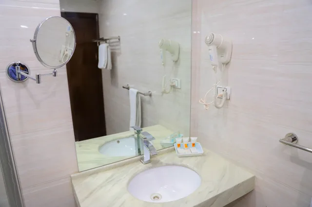 جناح تنفيذي بسرير كوين وسريرين منفصلين بغرفتي نوم، Aswan Plaza Corniche 8/10